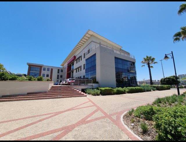 105M² OFFICE RENTED IN CENTURY CITY